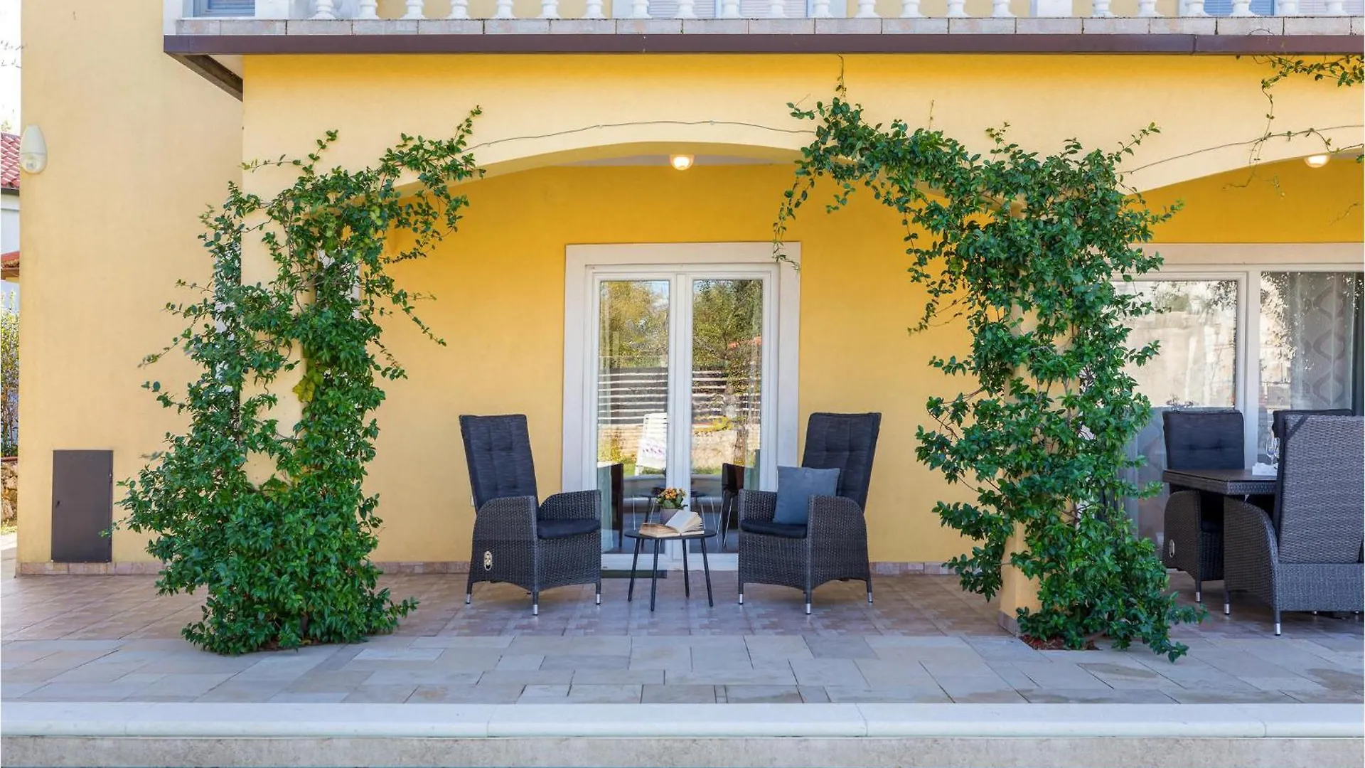 Awesome Home In Gajana With Wifi 0*,