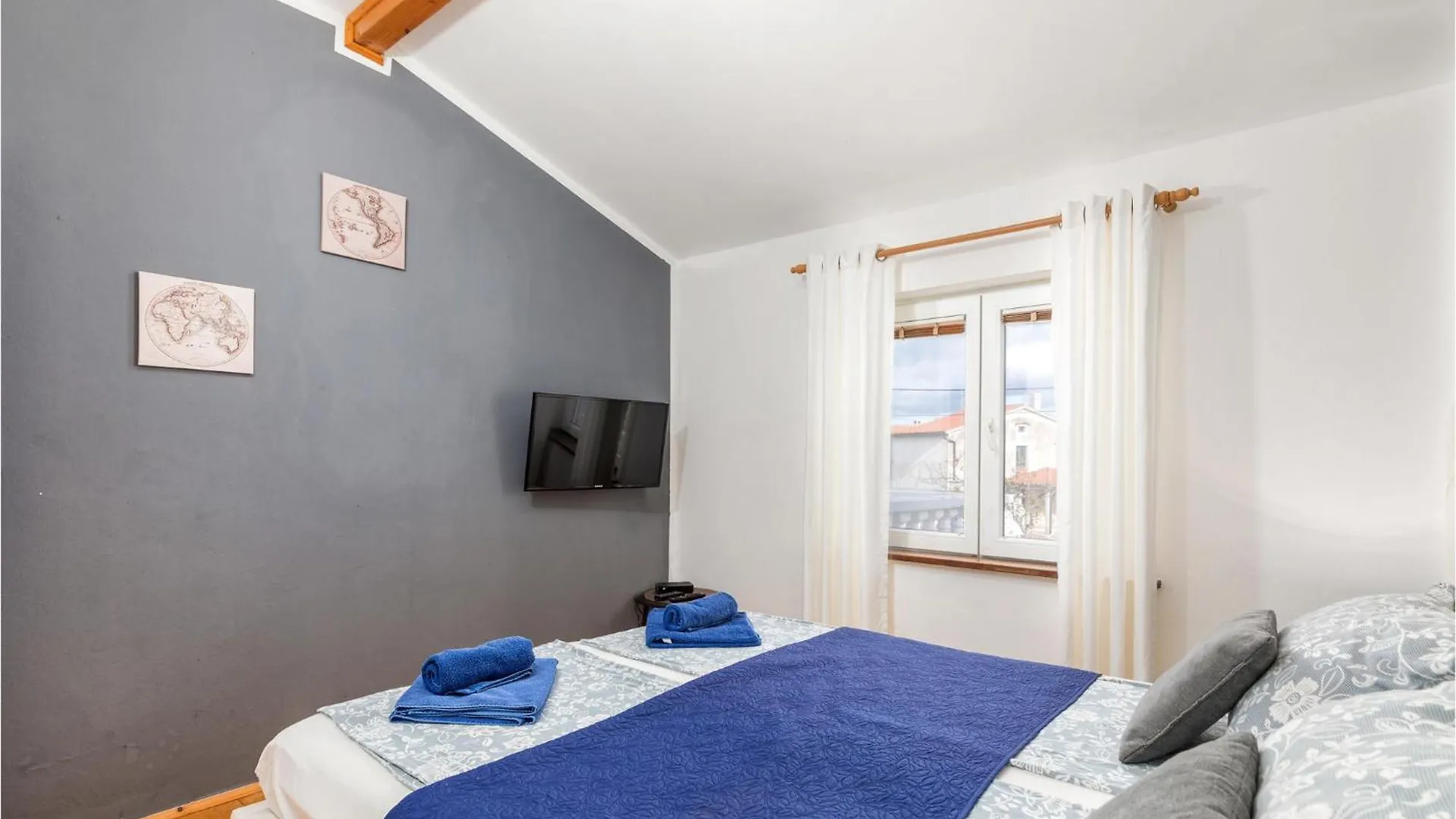 Awesome Home In Gajana With Wifi 0*,